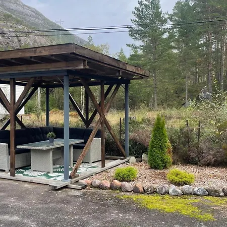 Vertshus Camp *