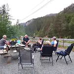Camp *